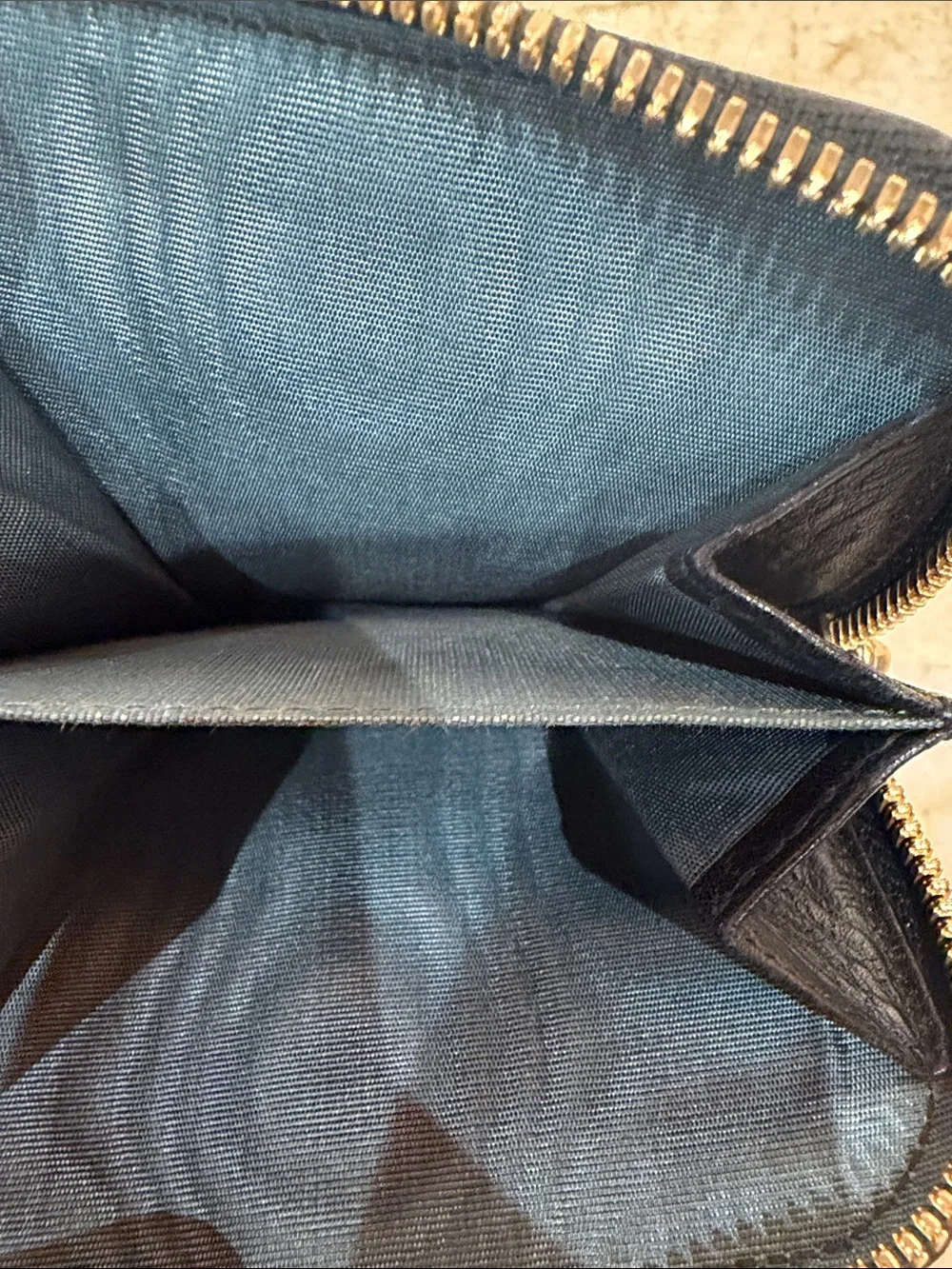 Salvatore Ferragamo Black Leather Gancini Zip Wallet